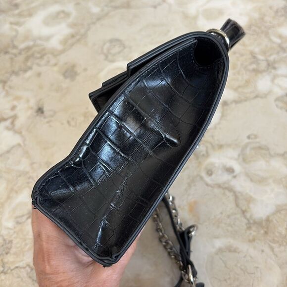 NWOT Steve Madden Madden NYC Croc Embossed Vegan Leather Mini Kelly Crossbody - Picture 9 of 15